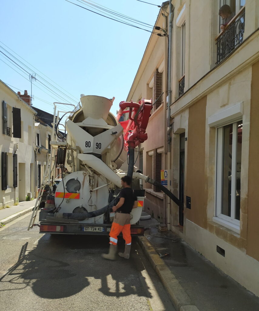 coulage-de-beton-en-ville_au-mans